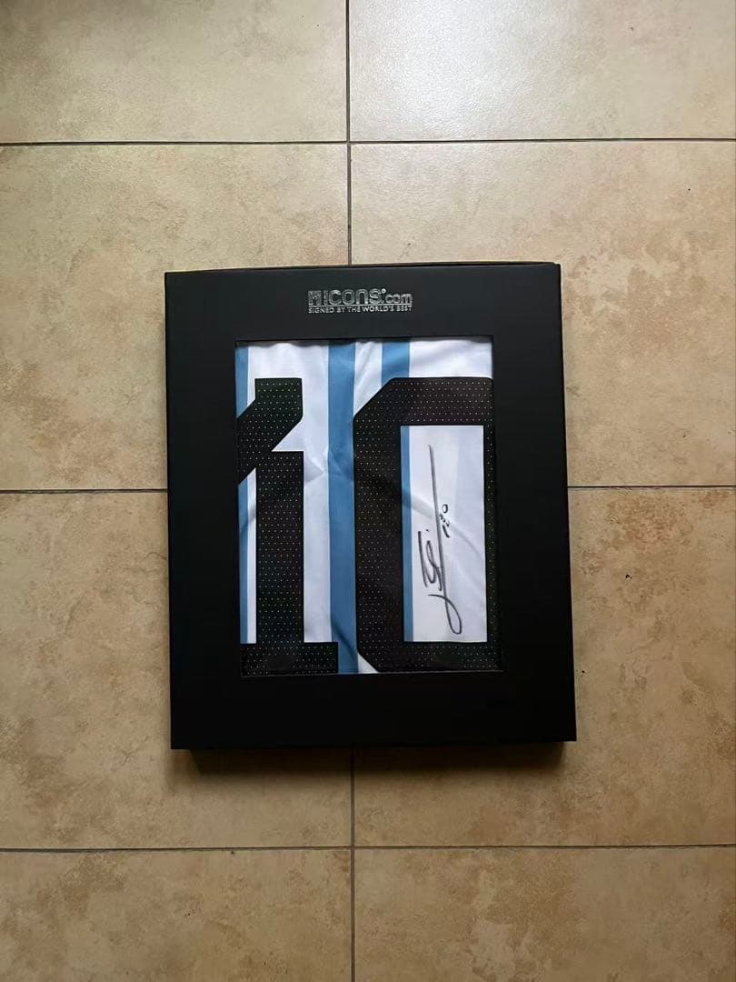 ICONSメッシ 直筆サイン入り ユニフォーム アルゼンチン代表 3 Stars