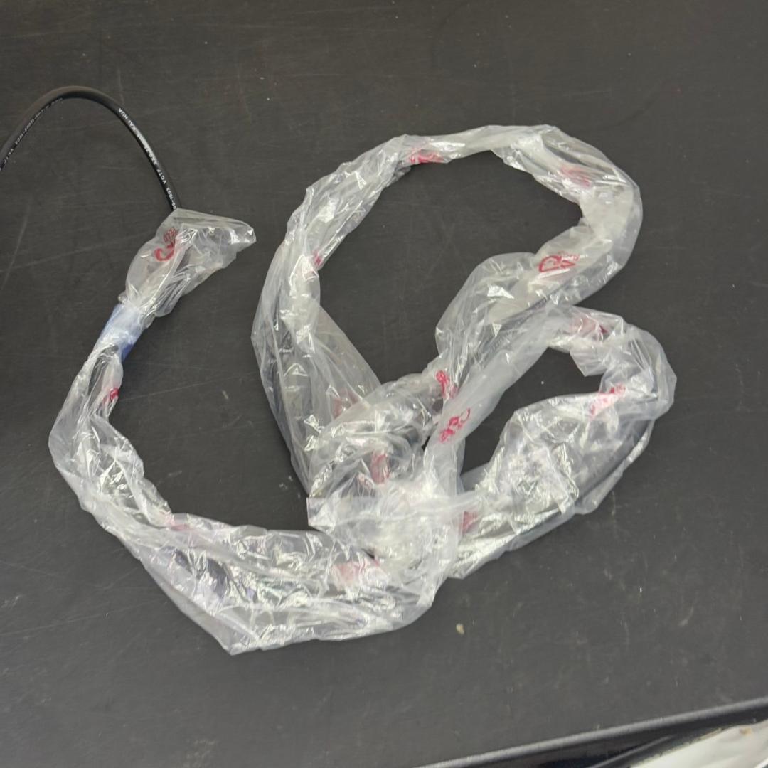 ☆未使用　ヤマゼン　除湿器　YDC-H601　2025年製　衣類乾燥除湿機