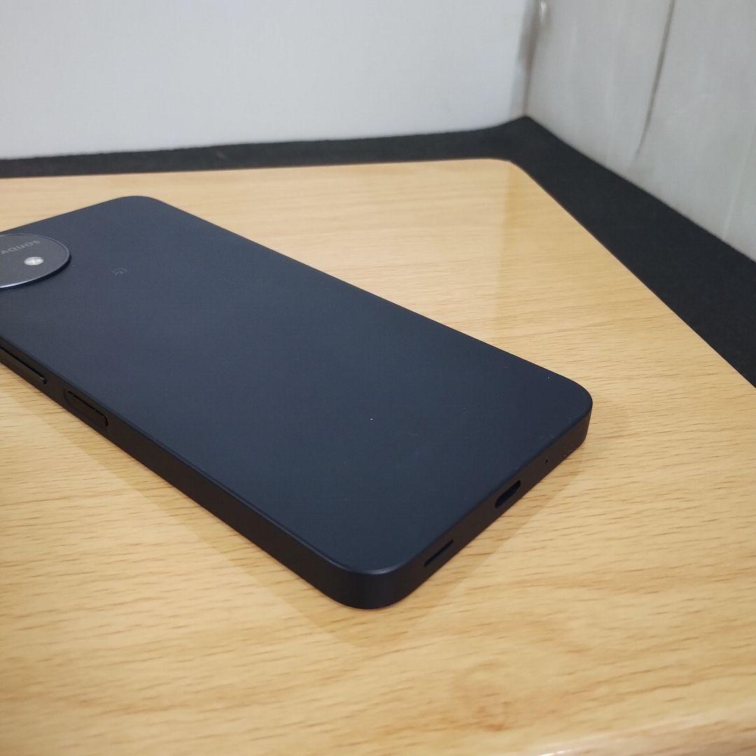 k*i様 スマホ　AQUOS wish 4　バッテリー良好　A403SH a13