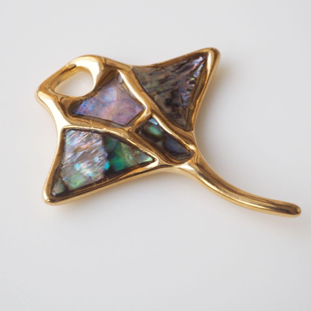 【ほぅ】天然アバロンシェルのレイモチーフネックレストップ