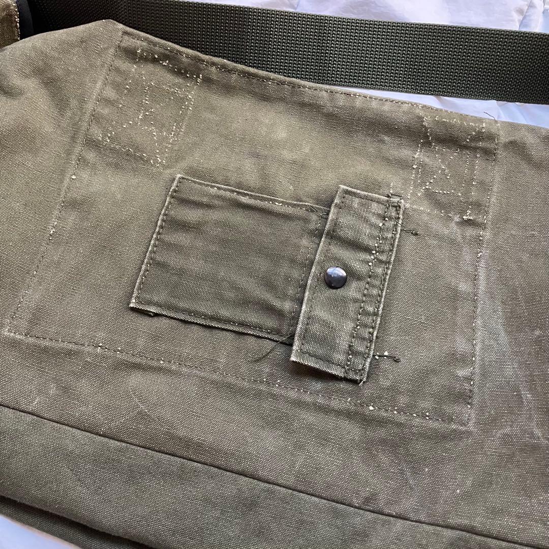 ショルダーバッグ Louis