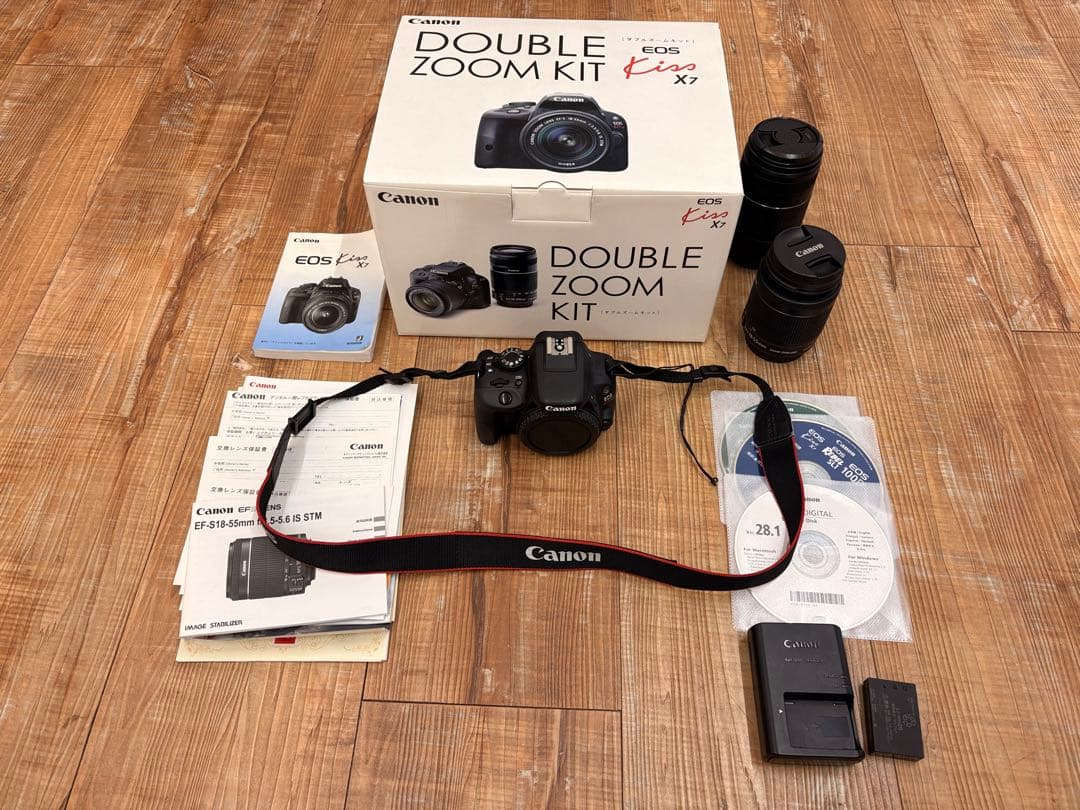 キヤノン Canon EOS Kiss X7 ダブルズーム　レンズキット