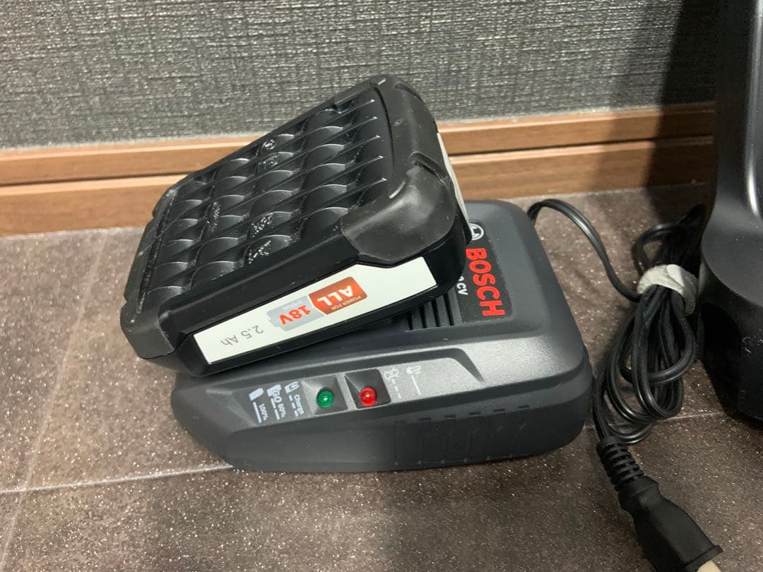 BOSCH コードレス掃除機Unlimited(アンリミテッド)Series8