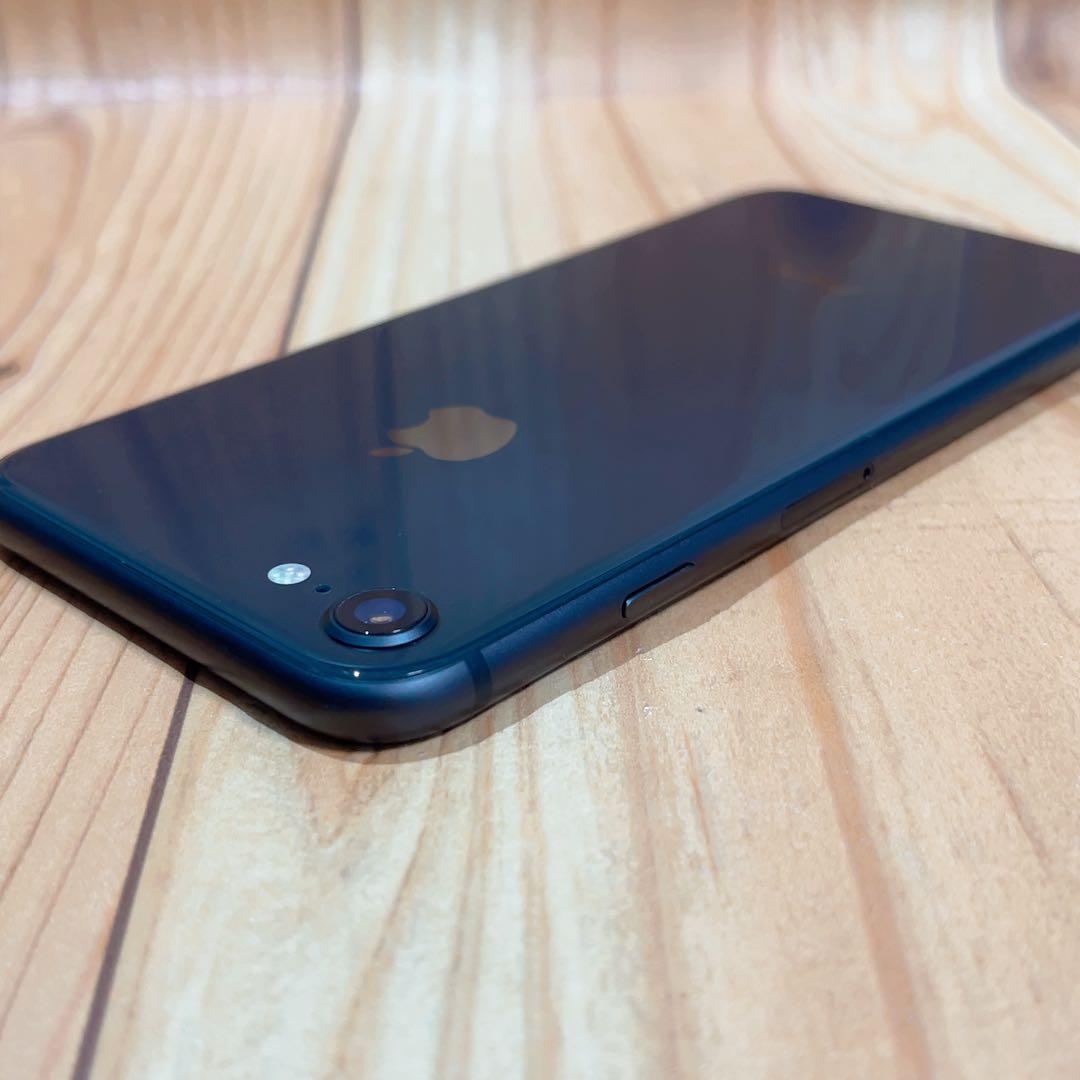 SIMフリー 本体 iPhone 8 64GB スペースグレイ 068 電池新品