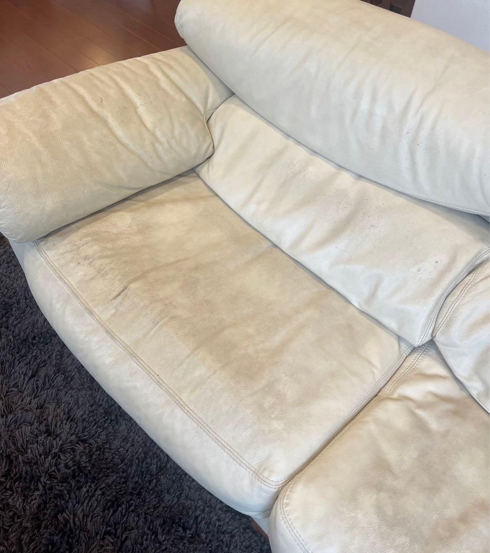 2/18処分します！IDC大塚家具3人掛け総革張りソファ（送料25,400円込）