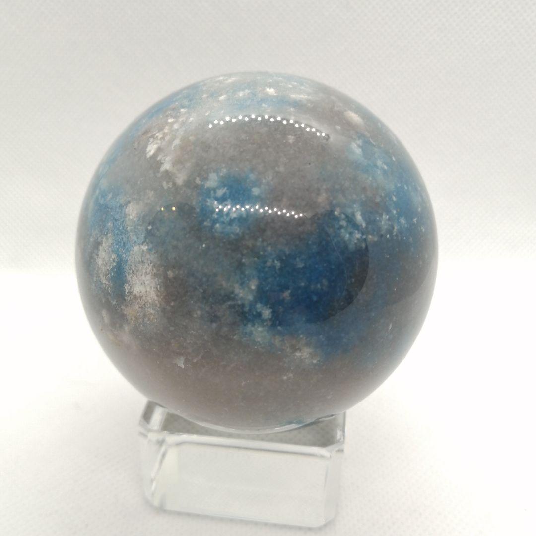 【新品】海岸に降り積もる雪のような模様のトロレアイトのスフィア　10-101