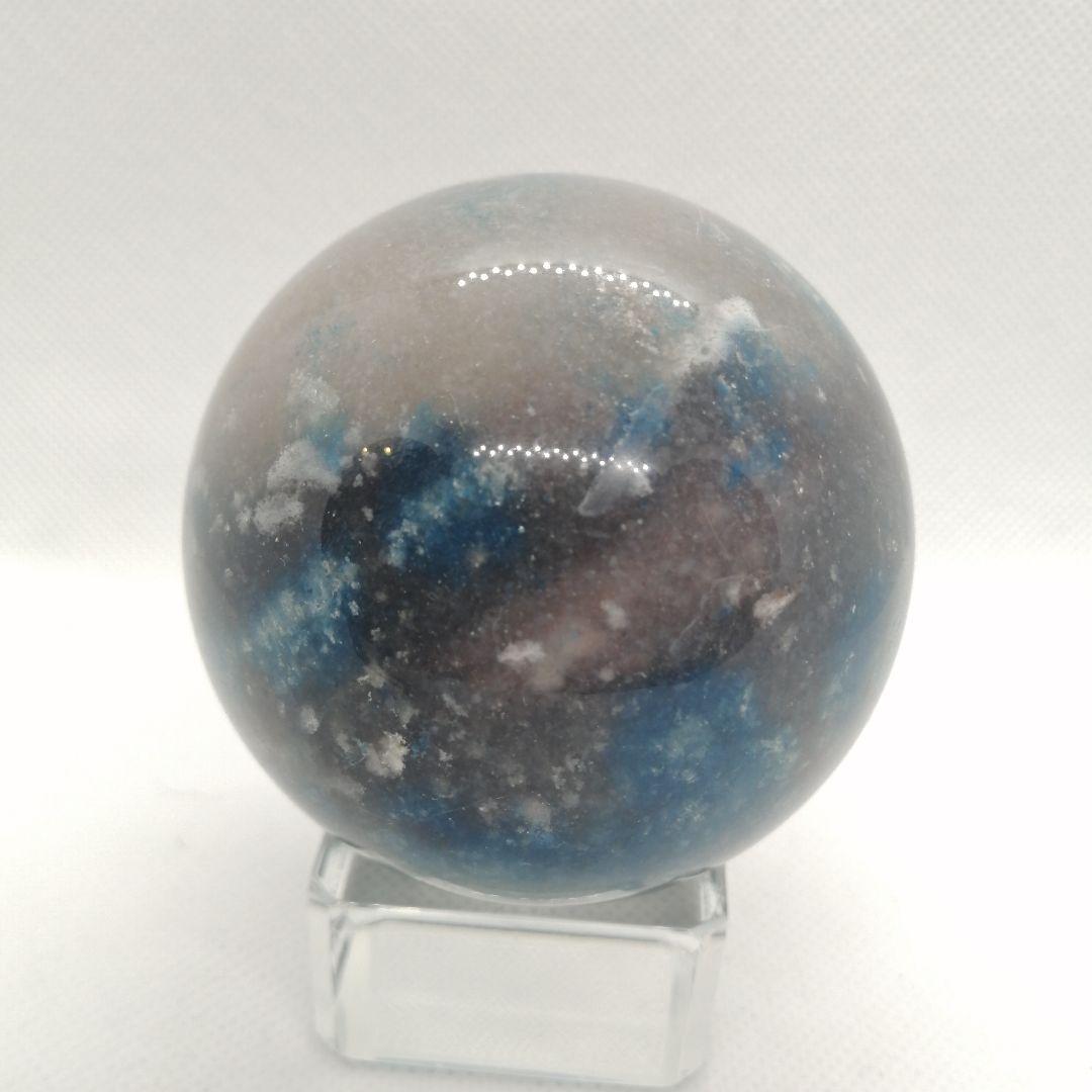 【新品】海岸に降り積もる雪のような模様のトロレアイトのスフィア　10-101