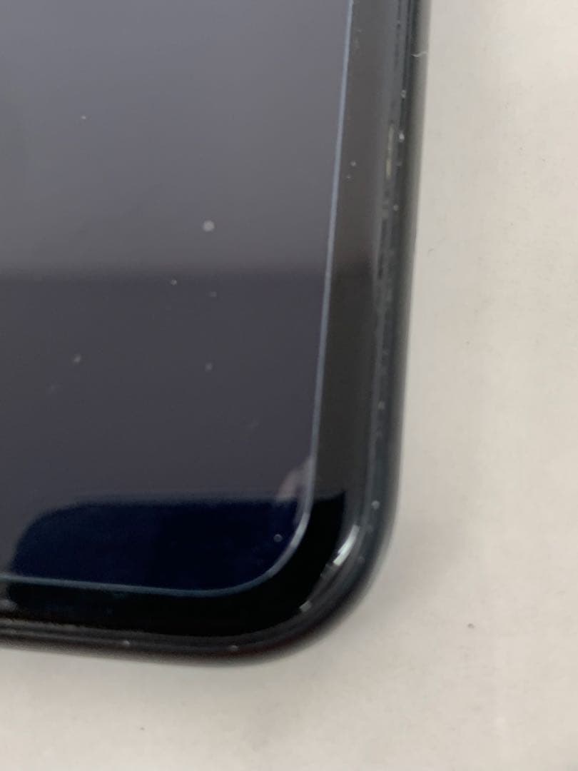 。【SIMロックあり】iPhone XR ブラック 64GB