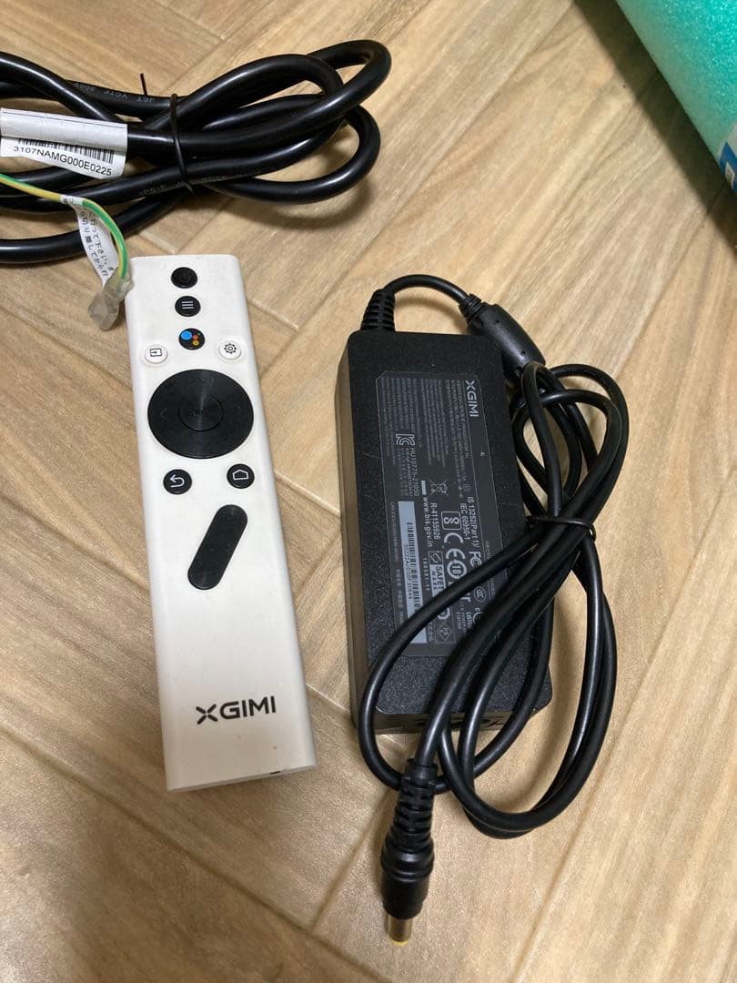 ジャンク　XGIMI mogo pro プロジェクター本体