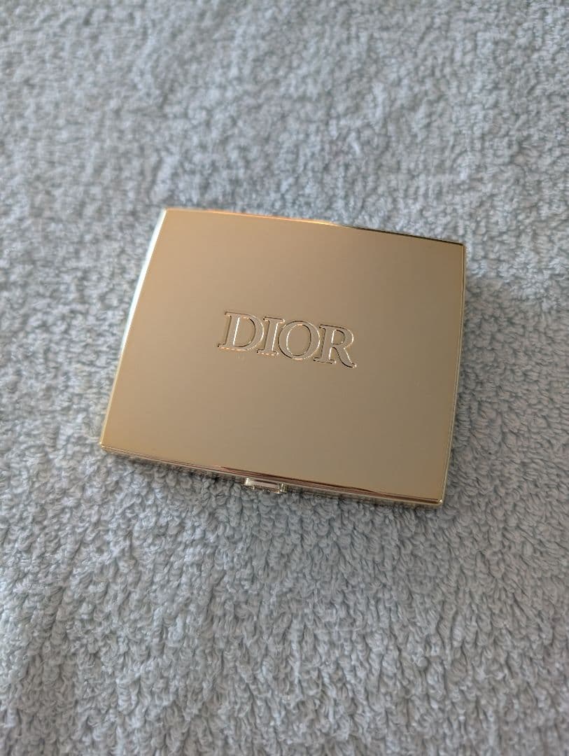 ディオールショウ サンク クルール 636ファイアリーサーカス