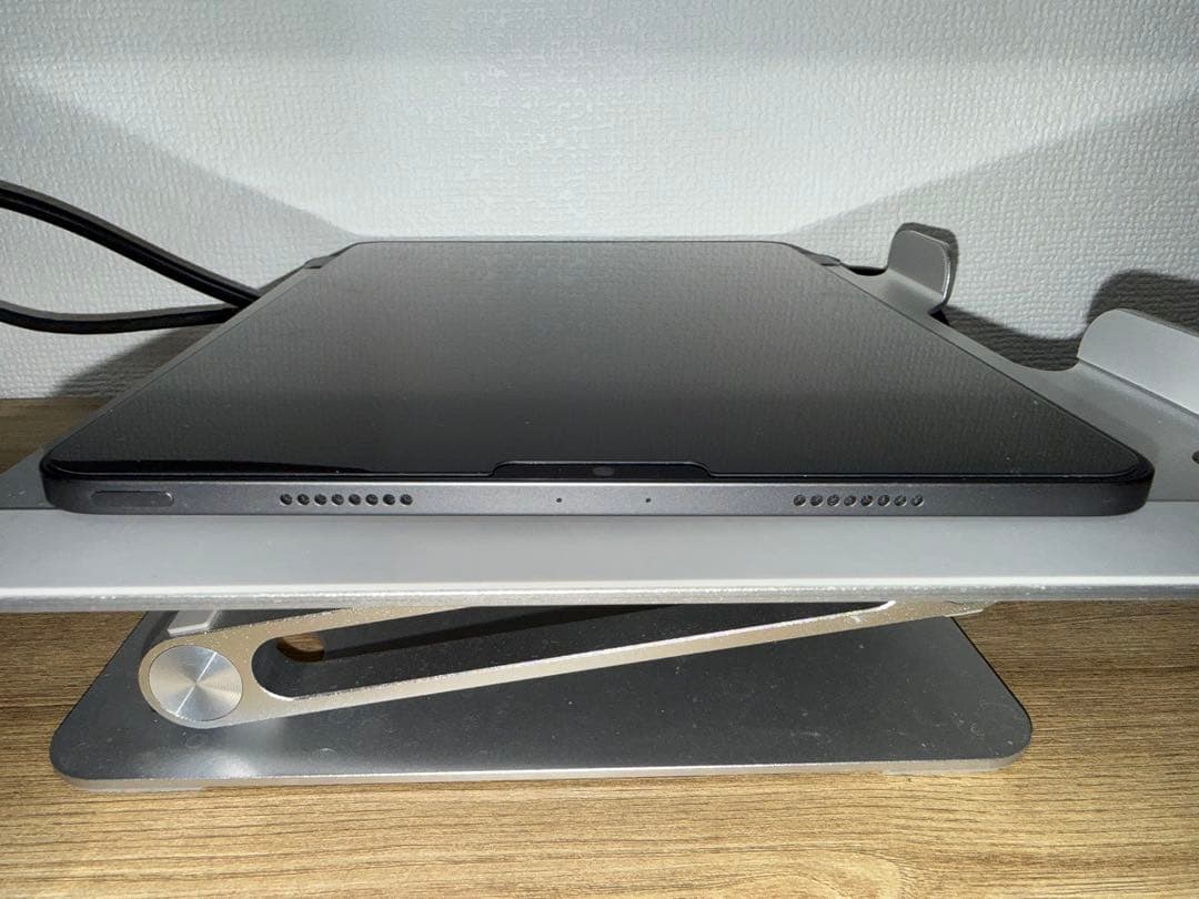 美品！　iPad Pro 11 第3世代 128GB WI-FIモデル