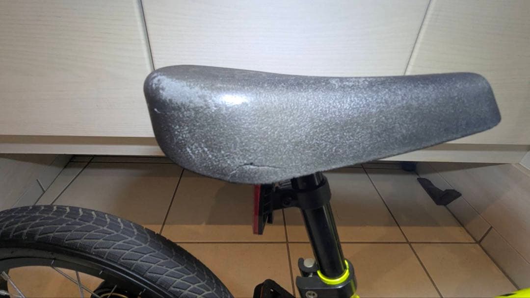 ストライダー14X スタンド付き