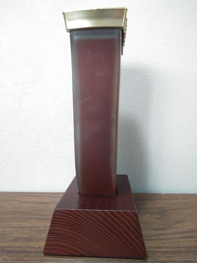 最安値【入手困難】サントリー 『響』 楽器ボトル リラギター型 台座付き