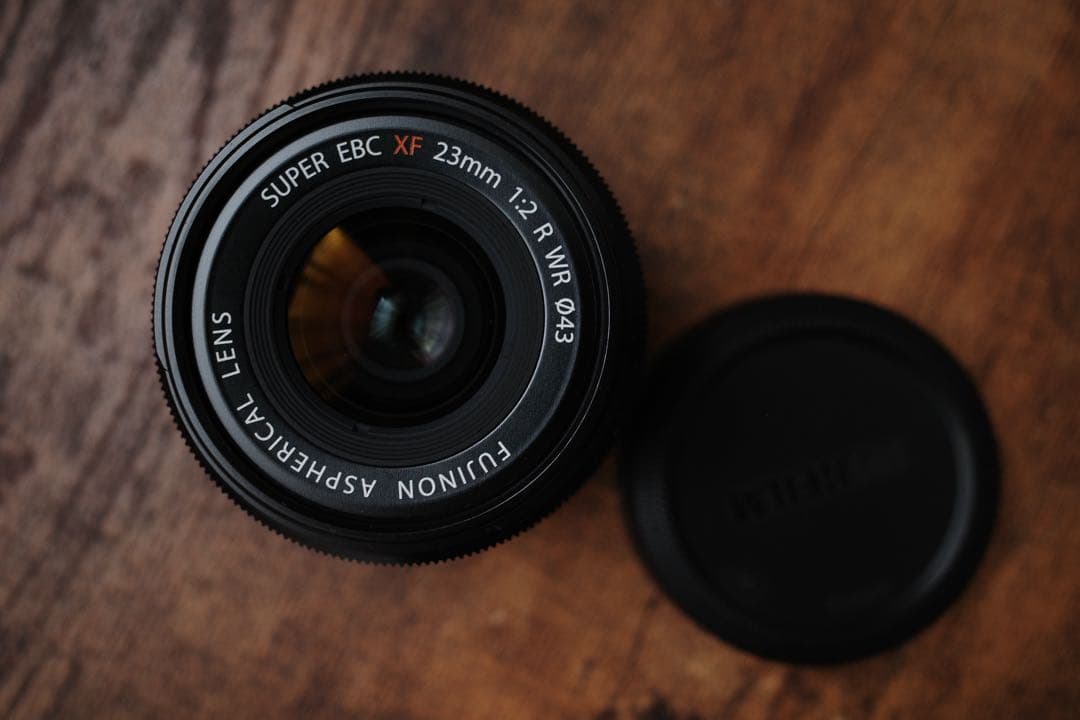 【美品】FUJIFILM XF23 f2.0 R WRおまけ付き