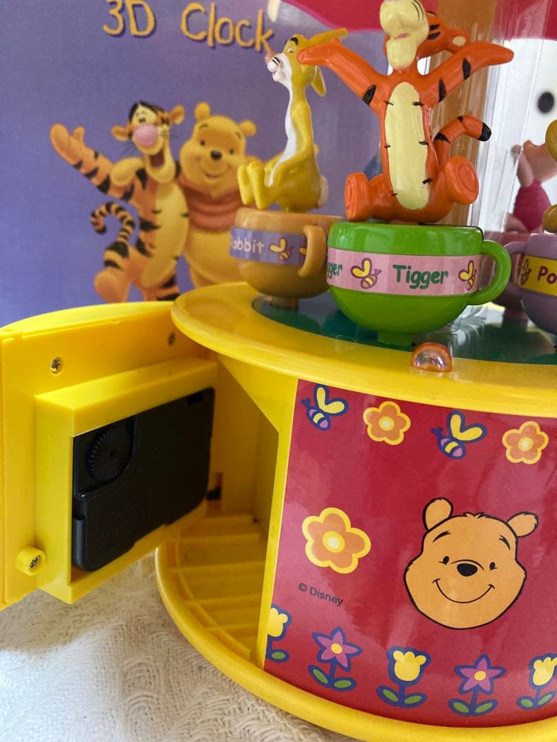 激レア プーさん くるくるコーヒーカップからくり時計 ディズニー