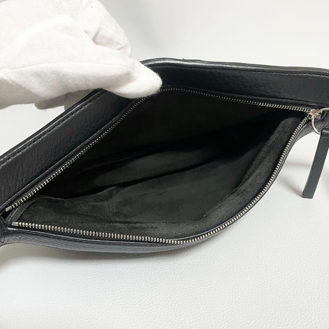 THE ROW / スモール Slouchy Banana バッグ レザー