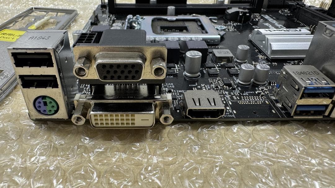 グラフィックボード・グラボ・ビデオカード [ASRock] H310CM-HDV/M.2 & GTX1050 2G