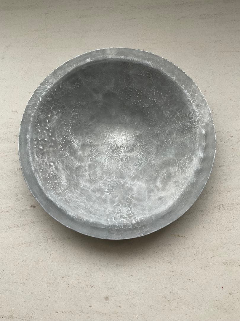 渡辺遼　造形作家　金工作家　アルミニウム　お皿と平皿2枚セット