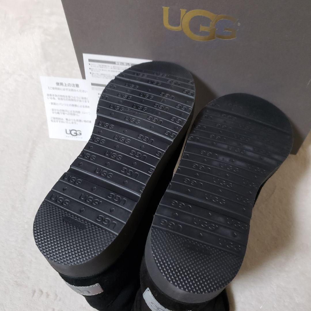 新品UGG（アグ）ムートンブーツ　ショートブーツ　アブリーショート　24㎝　黒