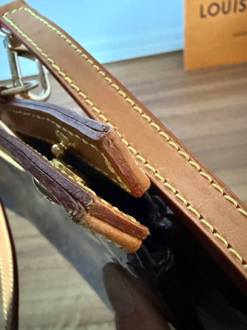 LOUIS VUITTON ダークブラウン ハンドバッグ