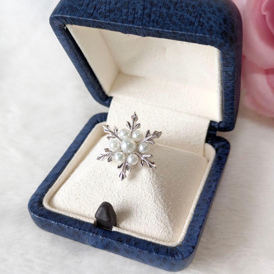 ✨ほぼ未使用✨MIKIMOTO パール7珠 ピンブローチ 雪の結晶