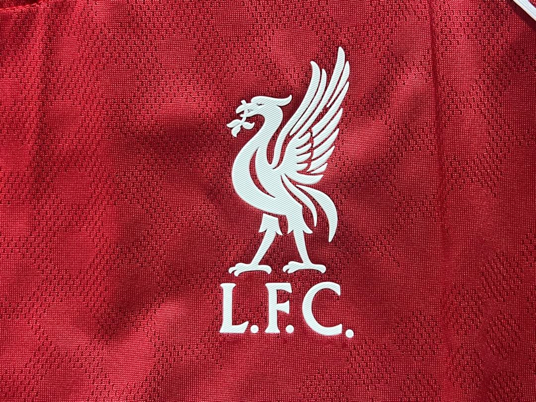 adidas リバプール FC 25-26 ホーム ユニフォーム 7番 ヴィルツ