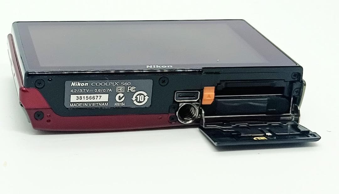 Nikon COOLPIX S60 赤 デジタルカメラ 充電器付き