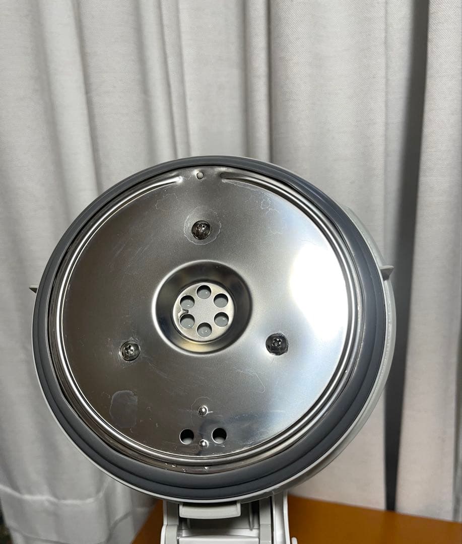 値下げしました⭐︎象印　スチーム式加湿器　EE-RN35-WA ホワイト