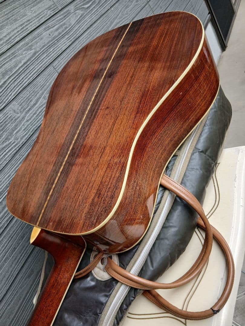 ギター S,yairil YD-302