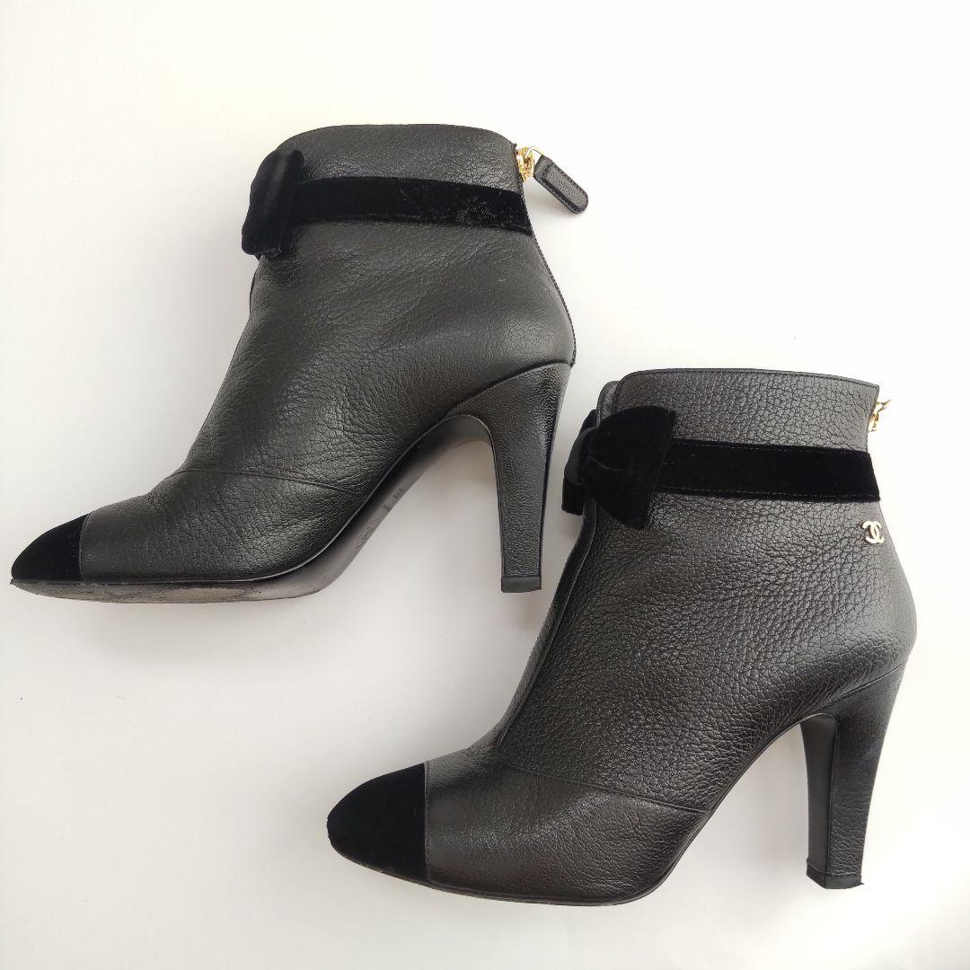美品 シャネル リボン ココマーク ベロア ショートブーツ レザー ブラック