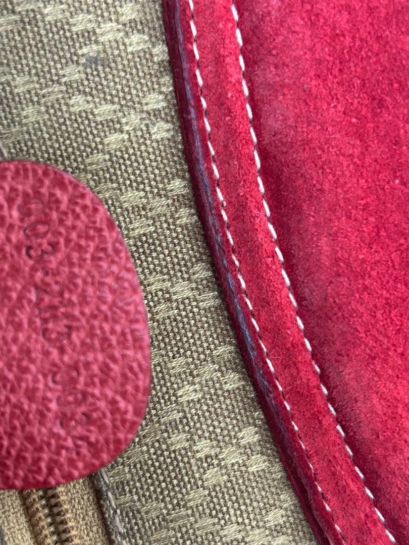 Gucci 赤 スエード ショルダーバッグ　GUCCI