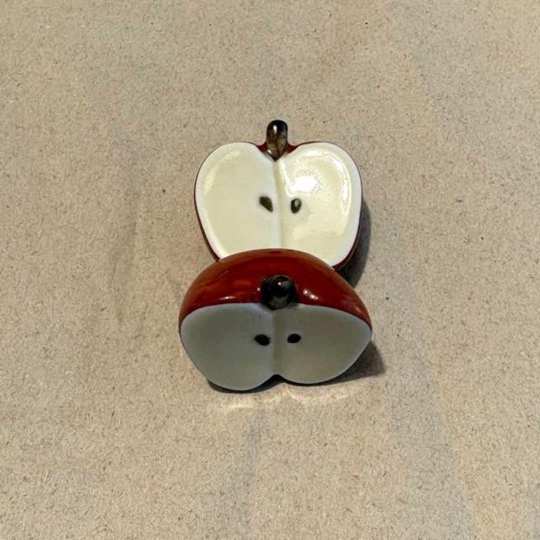 LE CREUSET りんご 型 両手鍋 赤 ルクルーゼ 鍋 アップル レア