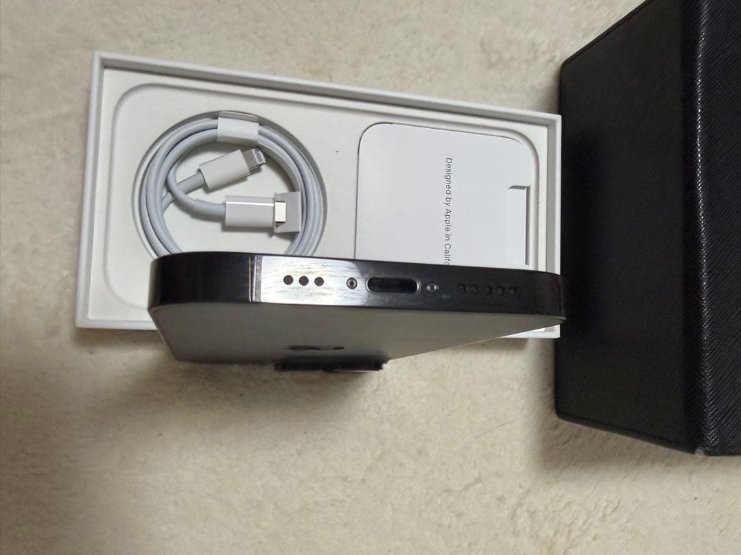 Apple iPhone 14 pro スペースブラック 128GB