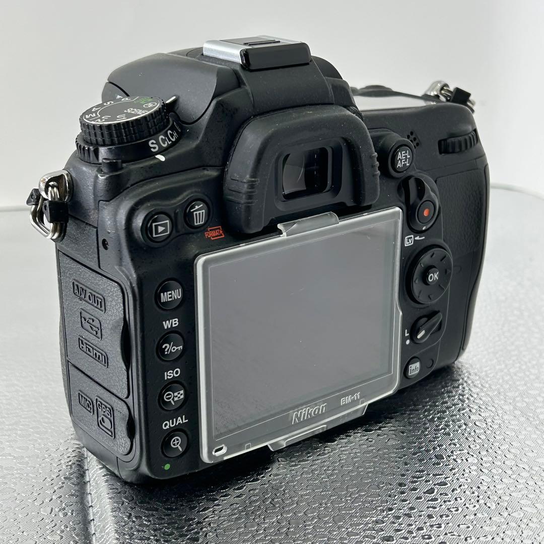 Nikon ニコン D7000 付属品あり
