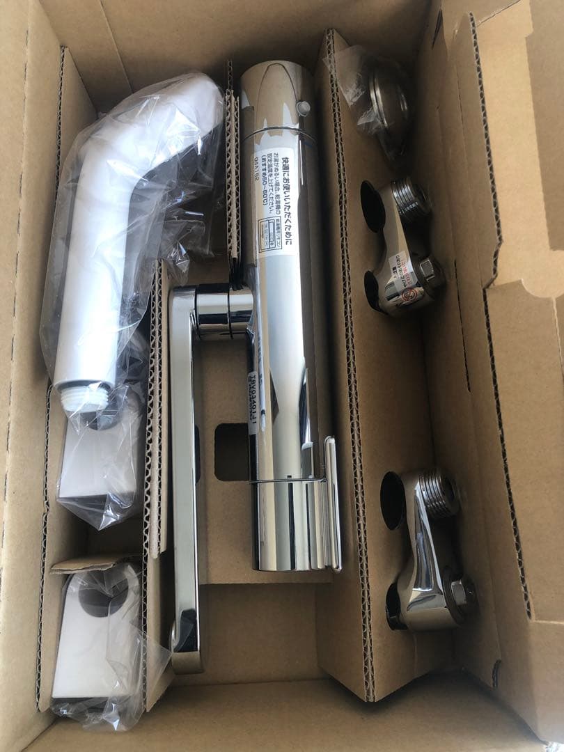 浴室用壁付サーモスタット混合水栓 コンフォートウェーブTBV03401J1