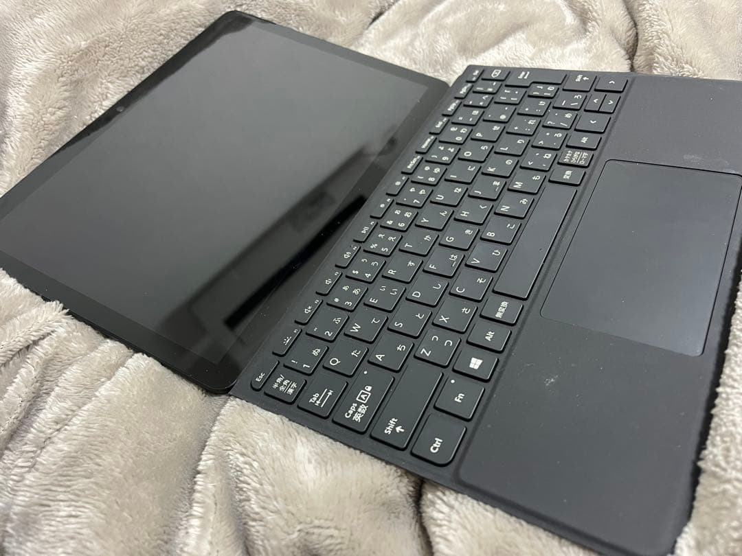【金額交渉可能】Surface go3 (充電器無)
