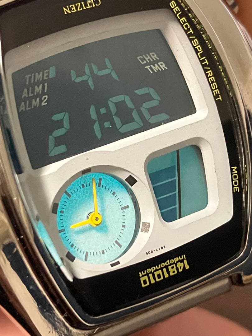 citizen independent アナデジ　稼働品