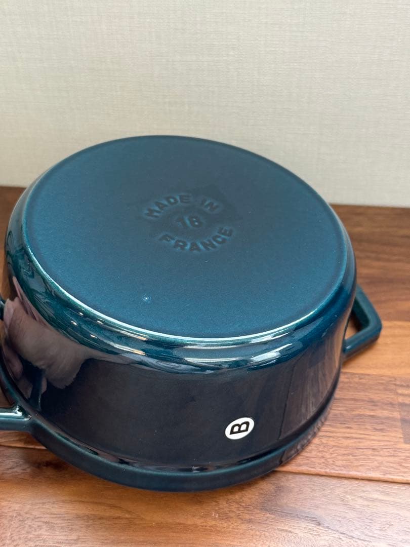 【新品未使用】STAUB ココットラウンド 18cm ラ・メール　希少カラー