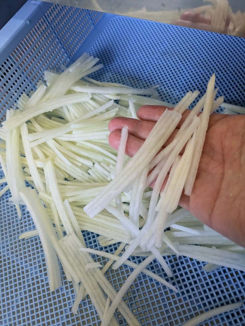 DREMAX 1000切りロボ　DM-91D　短時間で大量に千切りできます☆