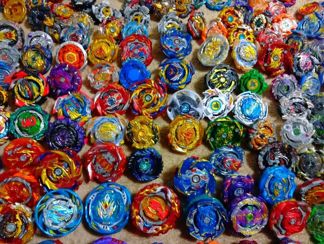 ベイブレードバースト　まとめ　大量　ロアバハムート　ベイブレード