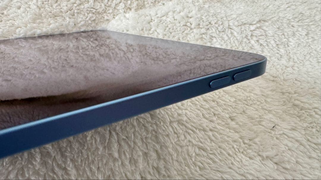 【iPad Air5 256G Blue 】Logicool キーボード付！