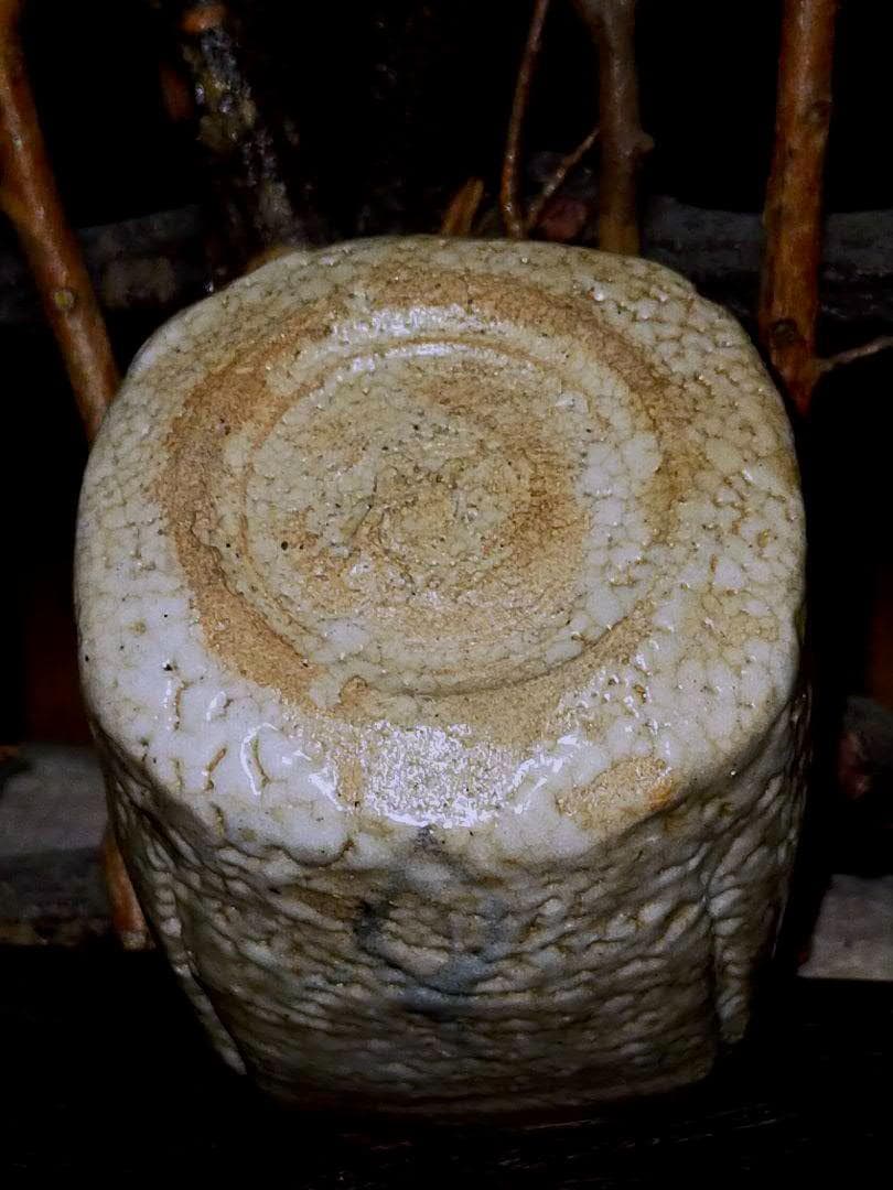 ♥美濃焼　志野　ぐい呑み　桐箱付き　ぐい飲み　骨董品