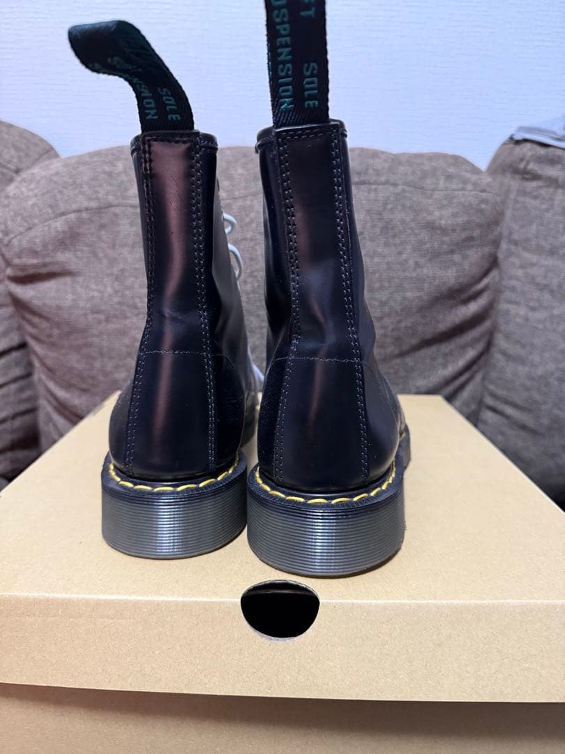 ドクターマーチン　8ホール　GB 27.0