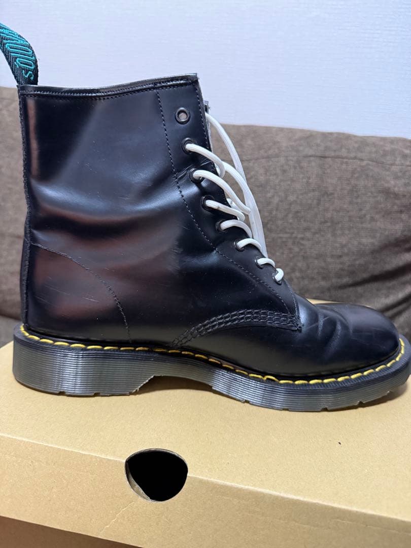 ドクターマーチン　8ホール　GB 27.0