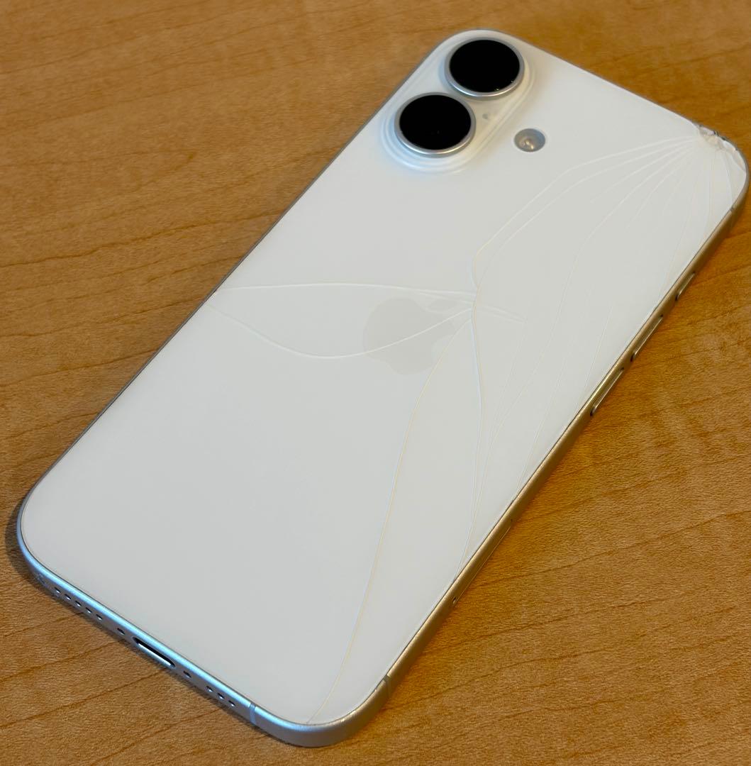 iPhone16 無印 ホワイト 本体 箱付き