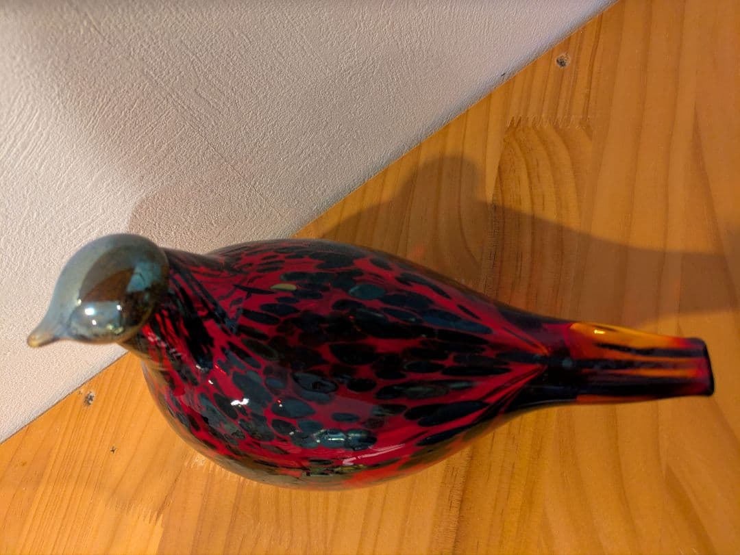 イッタラ バード オイバトイッカ ルビーバード ヌータヤルヴィ レッド