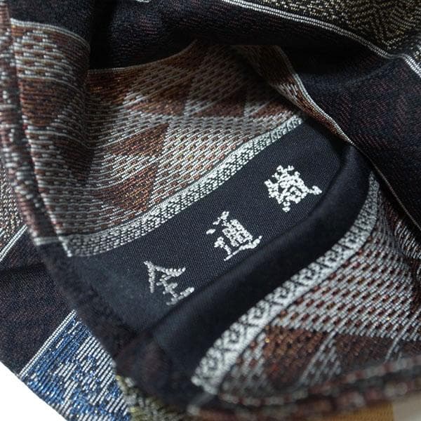 名古屋帯 九寸 京都 西陣 全通織 黒 濃赤紫 花唐草 横段 中古 kp2018