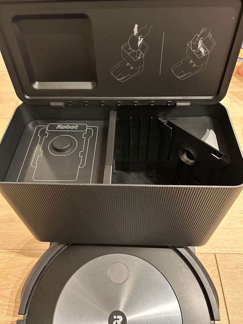 iRobot ルンバ　J7+