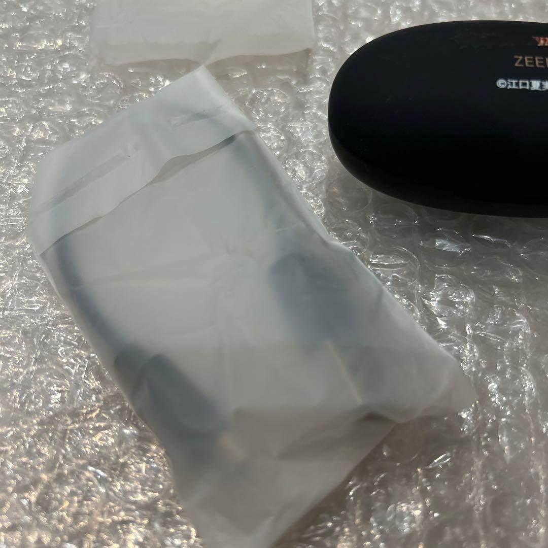 ZEENY・鬼灯の冷徹コラボ ワイヤレスイヤホン・充電器セット　新品未使用