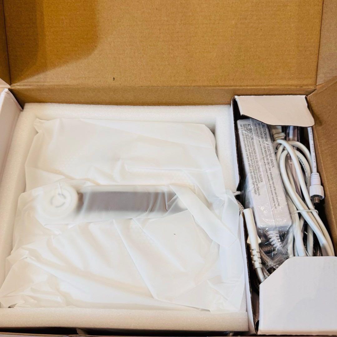 窓拭き　ロボット　窓掃除ロボット 窓拭きロボット 自動窓拭きロボット 真空吸着